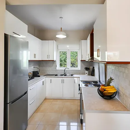 Depis Home, In Lefkas Town * Lefkáda