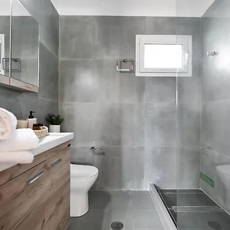 Depis Home, In Lefkas Town * Lefkáda