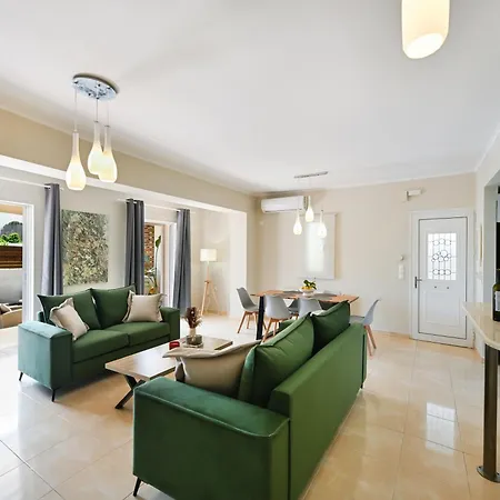 Villa Depis Home, In Lefkas Town Lefkáda