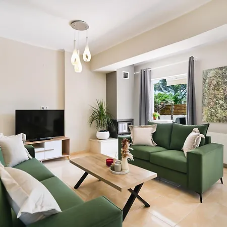 Depis Home, In Lefkas Town Villa